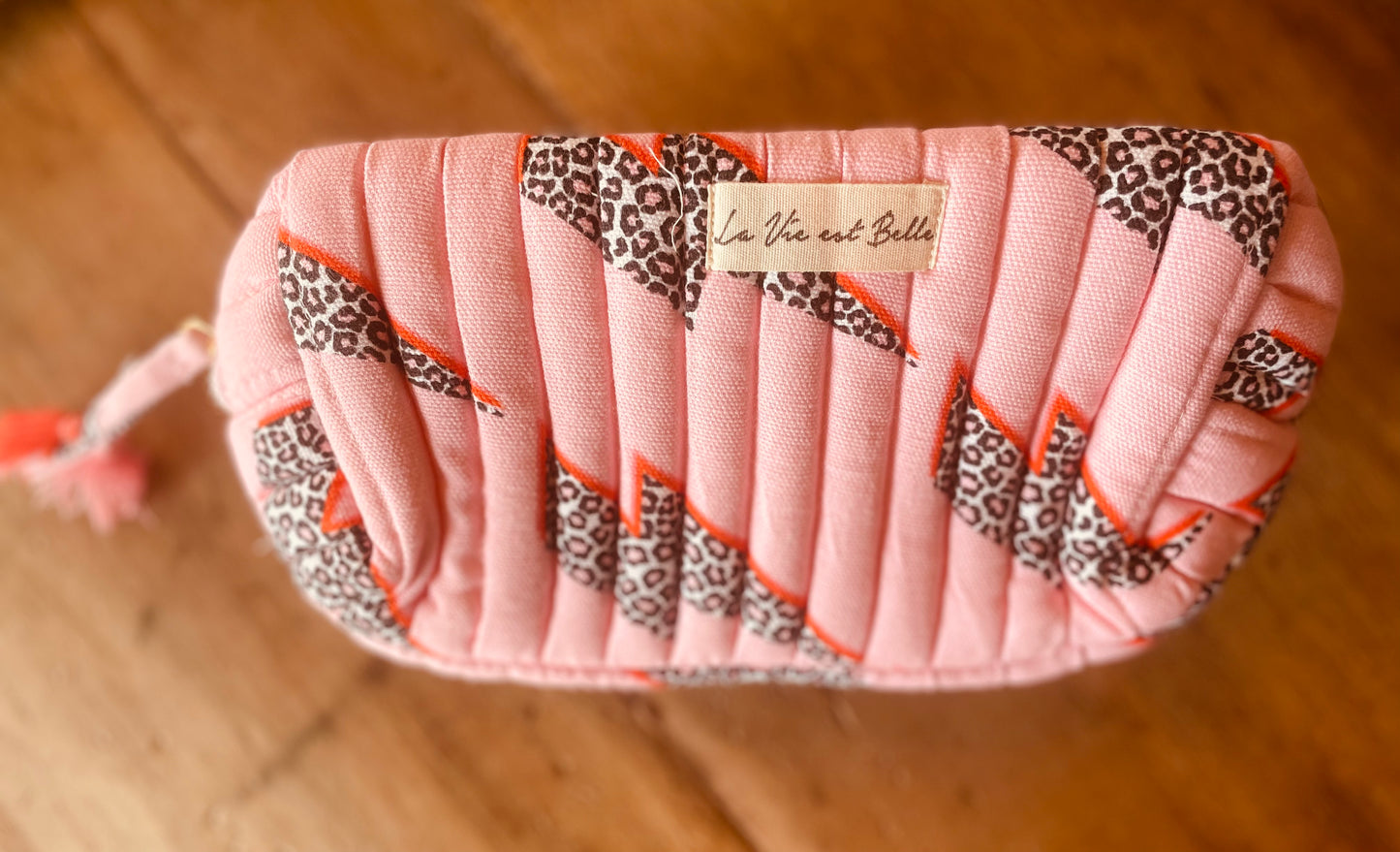 Trousse rose éclair
